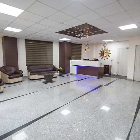 K G Residency Airport Hotel Джайпур Екстериор снимка